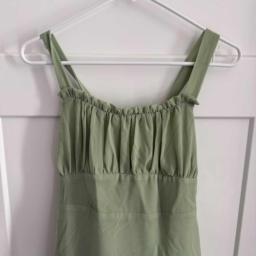 Forever 21 women’s pale Green Sleeveless dress size XL